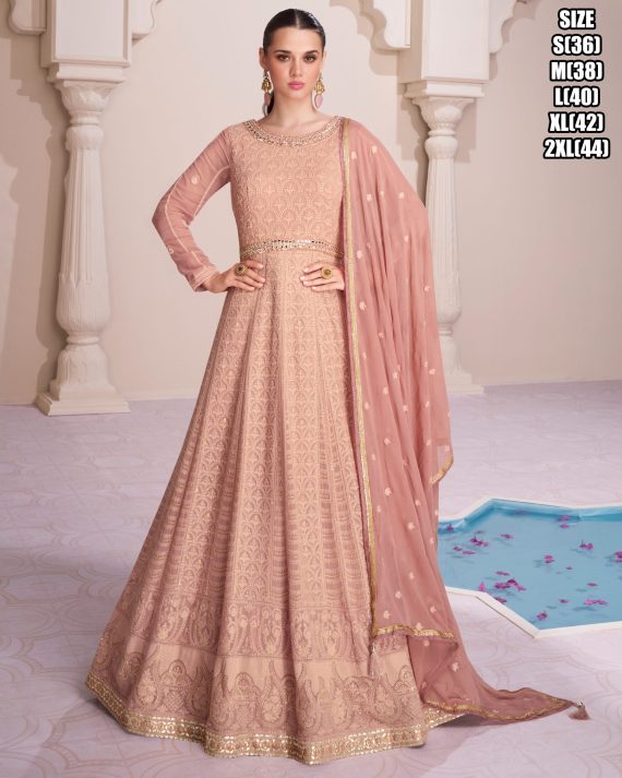 A 2 Piece To Refresh Your Collection In An Effortless Way With Celebrate Fusion In Fashion! Our Guide To The Season's Trendiest Collection.