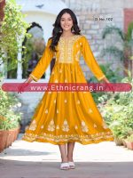 Women Embroidered Lkhnavi Rayon Flared Kurti