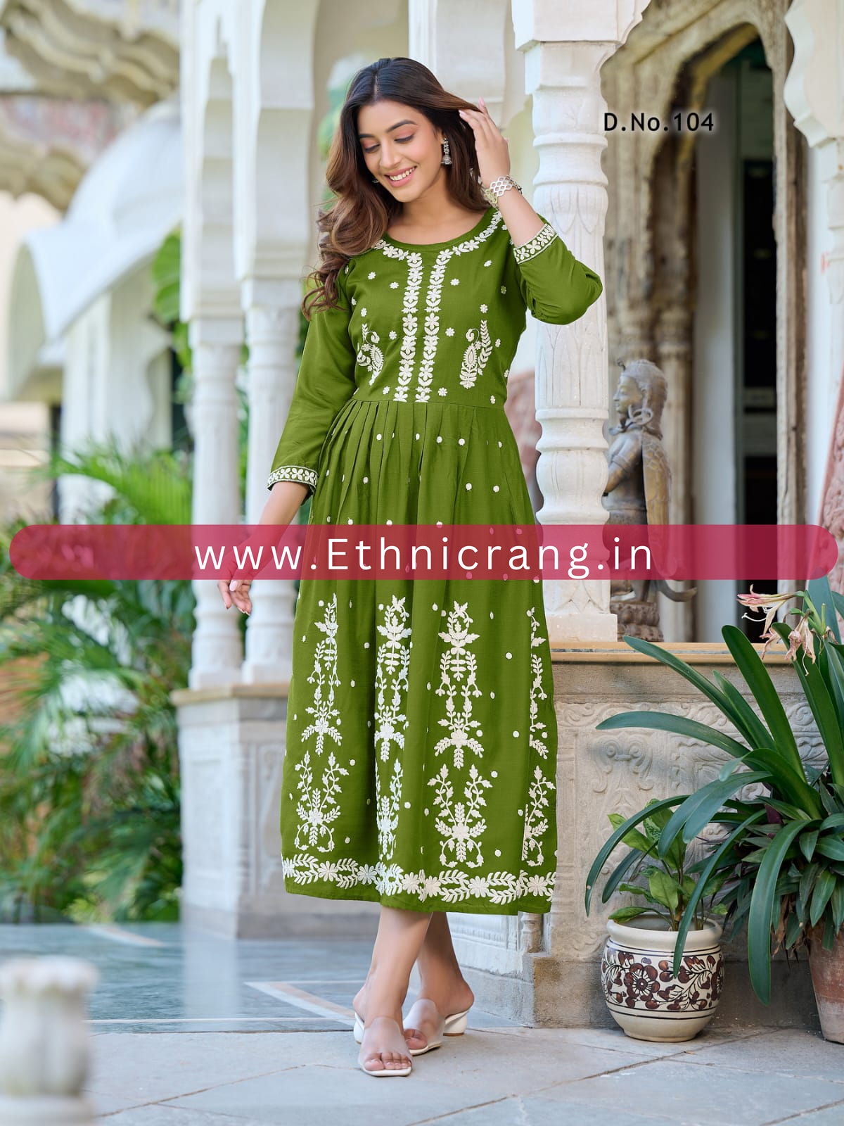 Women Embroidered Lkhnavi Rayon Flared Kurti