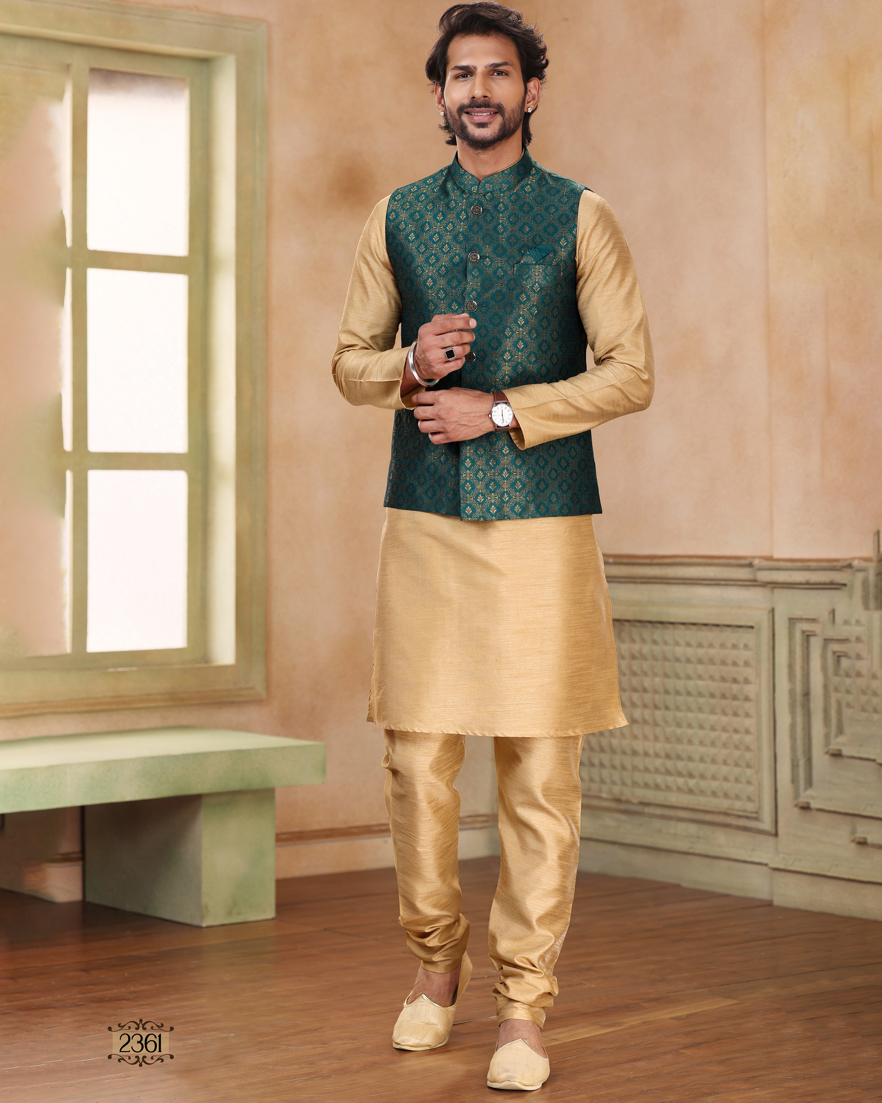 Presenting Readymade Men's Wear Kurta With Pajama With Jacket For Wedding