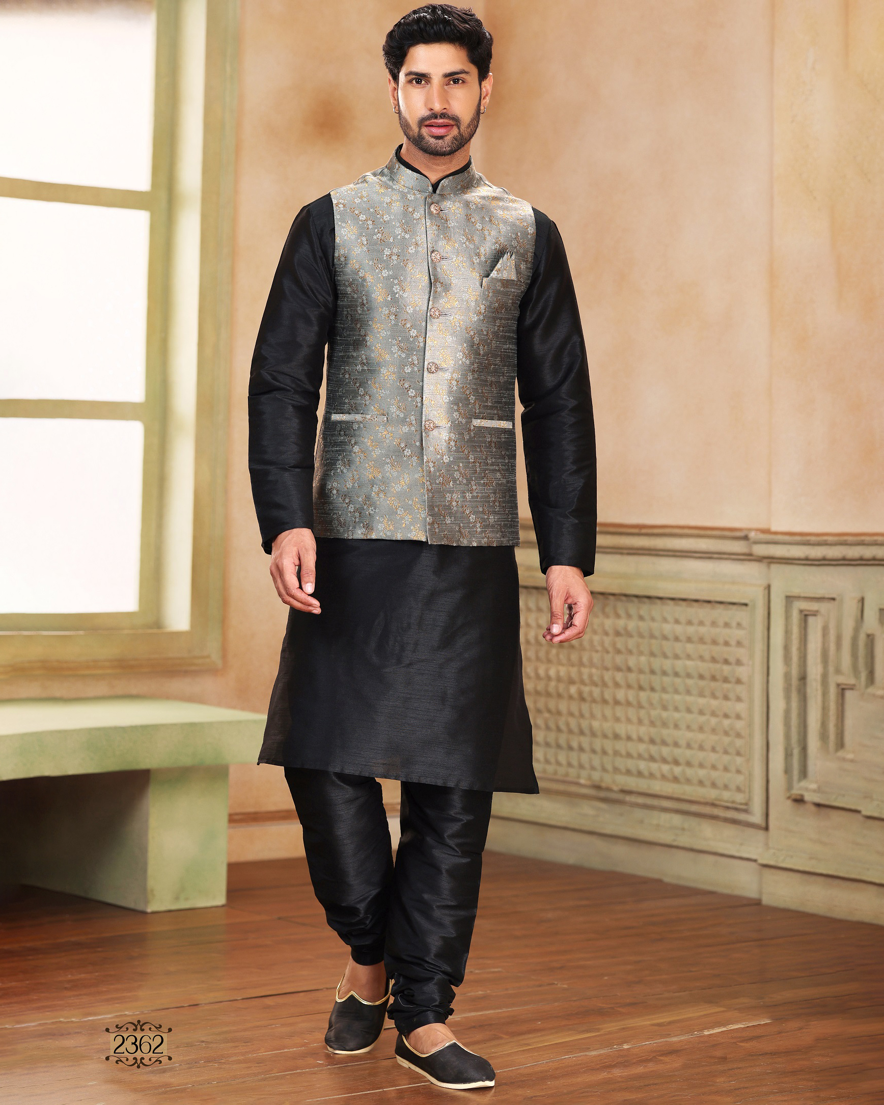 Presenting Readymade Men's Wear Kurta With Pajama With Jacket For Wedding