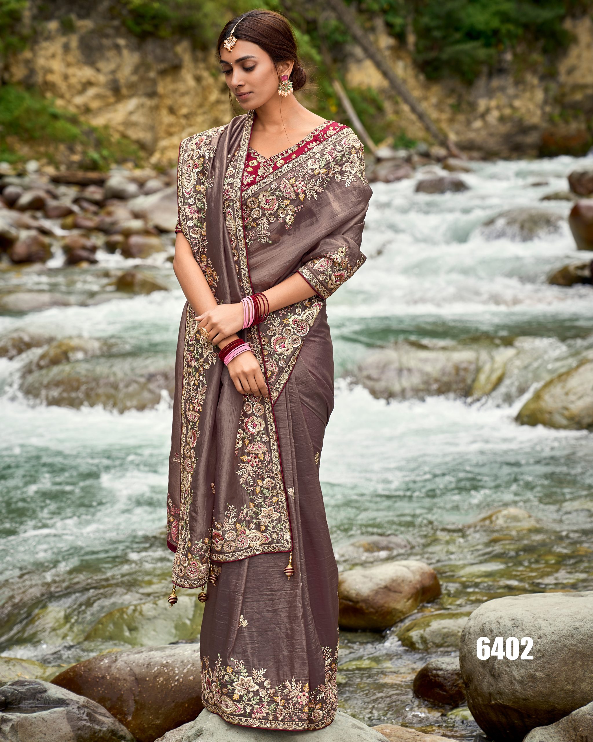 Women's Unstitched Pure Banarasi Silk Latest Designer Party Wear Saree
