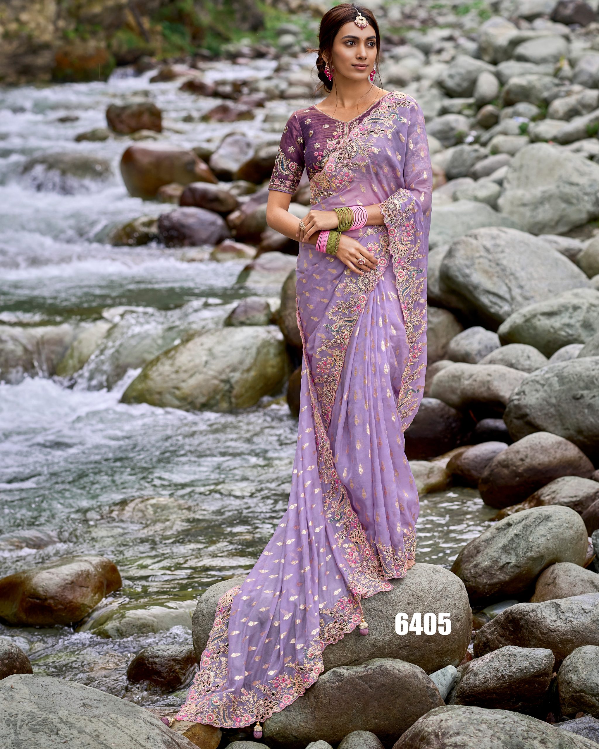 Women's Unstitched Pure Banarasi Silk Latest Designer Party Wear Saree