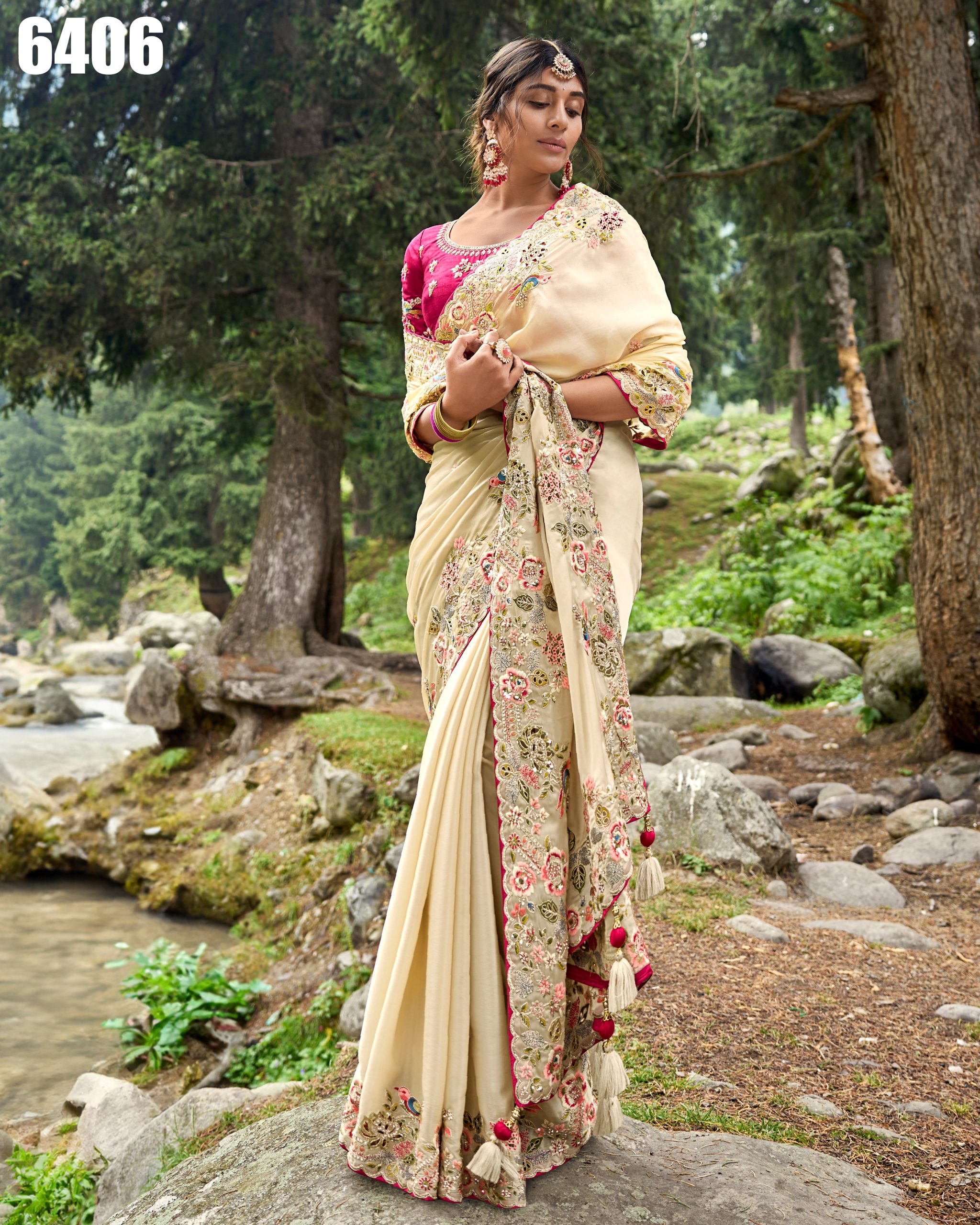 Women's Unstitched Pure Banarasi Silk Latest Designer Party Wear Saree