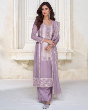 Presenting Party Wear Designer Semi-stitched Salwar Suit.