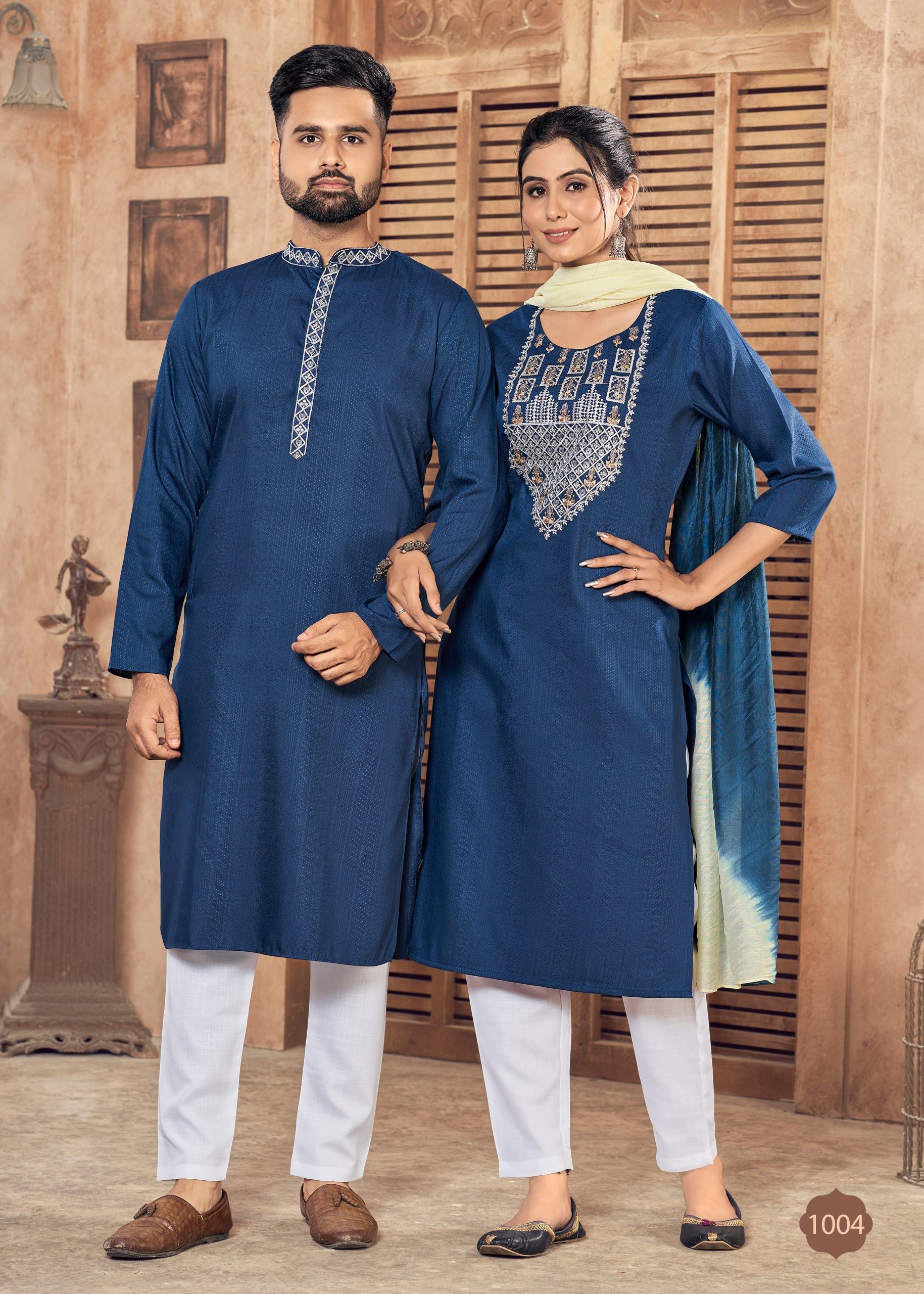 Present A Couple Combo Of Kurta With Payjama And Kurti With Pants & Dupatta