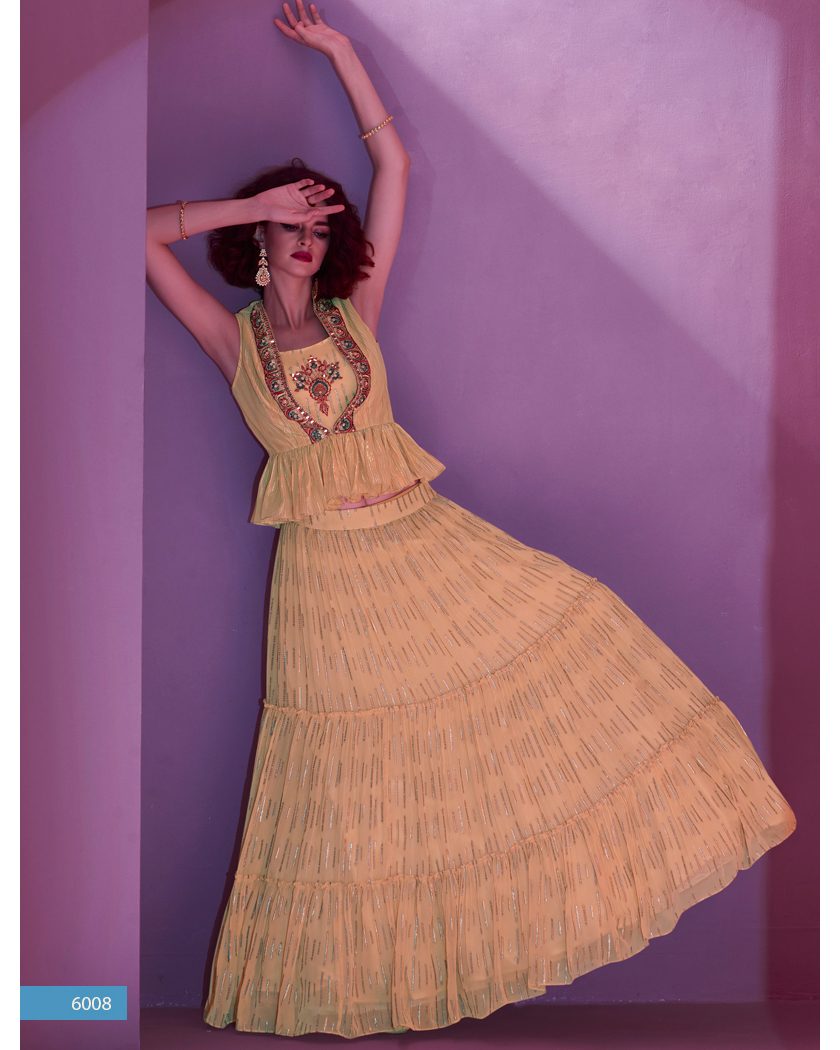 Unveil Elegance With Our Semi-stitched Lehenga Choli. Experience The Fusion Of Digital And Thread Work, A Perfect Blend Of Tradition And Modernity. Tailor To Your Fit And Celebrate Occasions In Style. 🌟💃