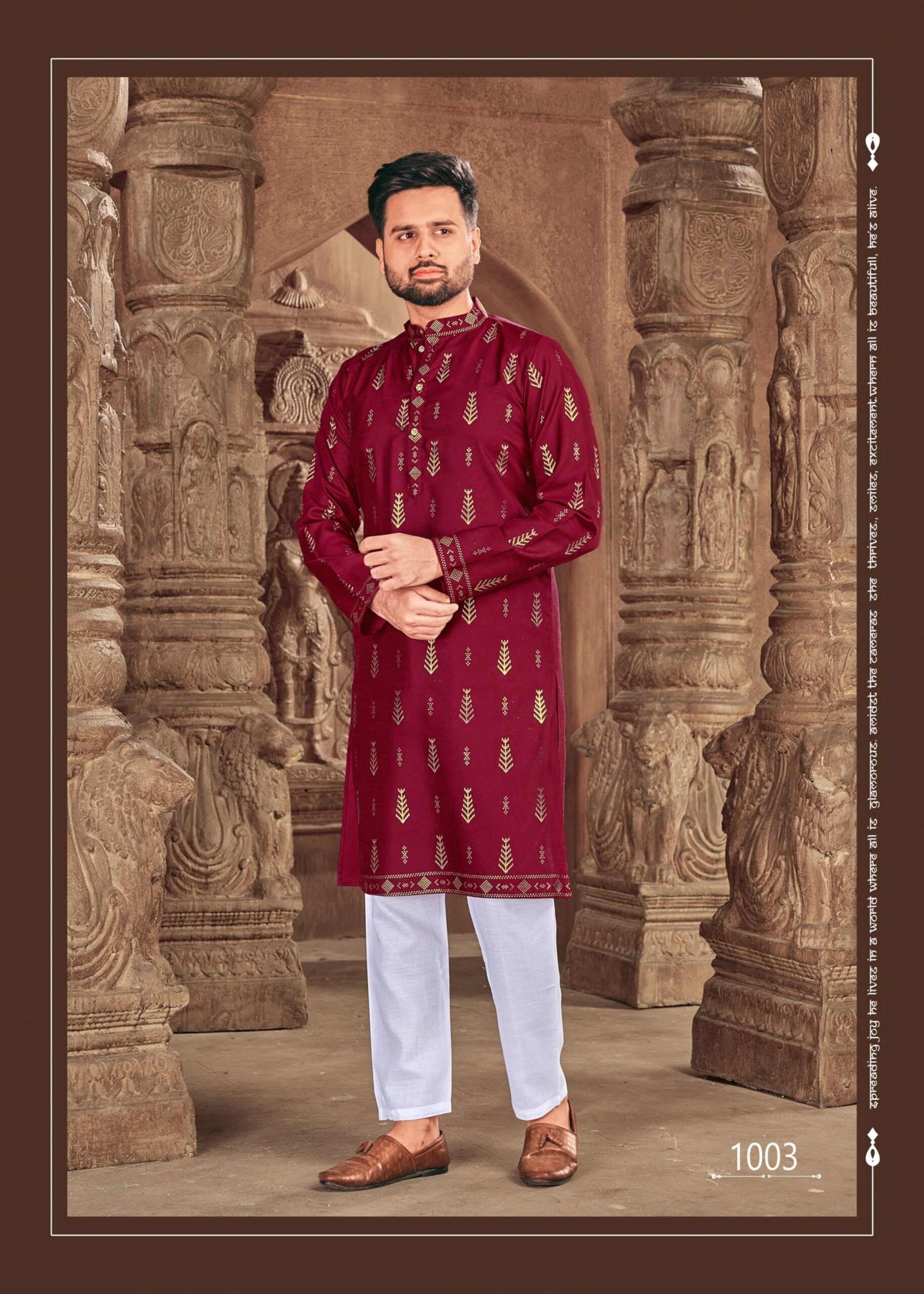 Gent's Cotton Kurta With Foil Print And Payjama
