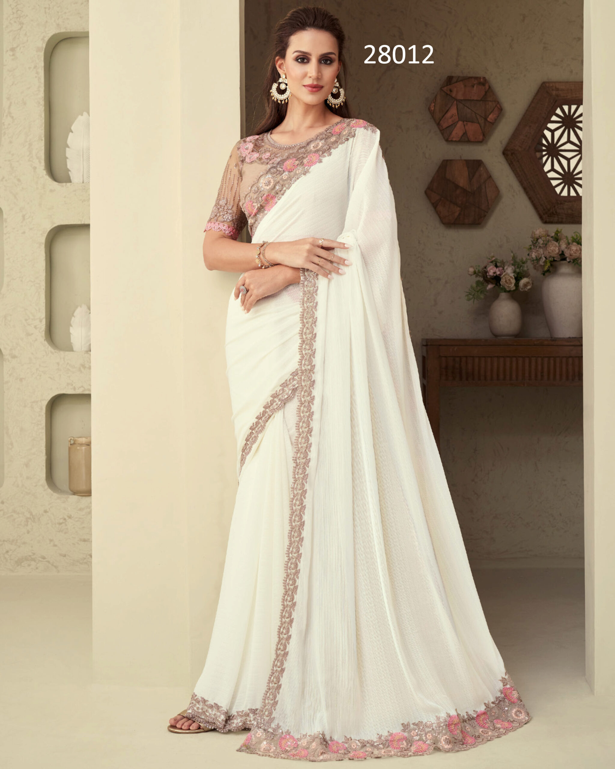 Chic & Glamorous Unveil The Allure Of Designer Partywear Sarees