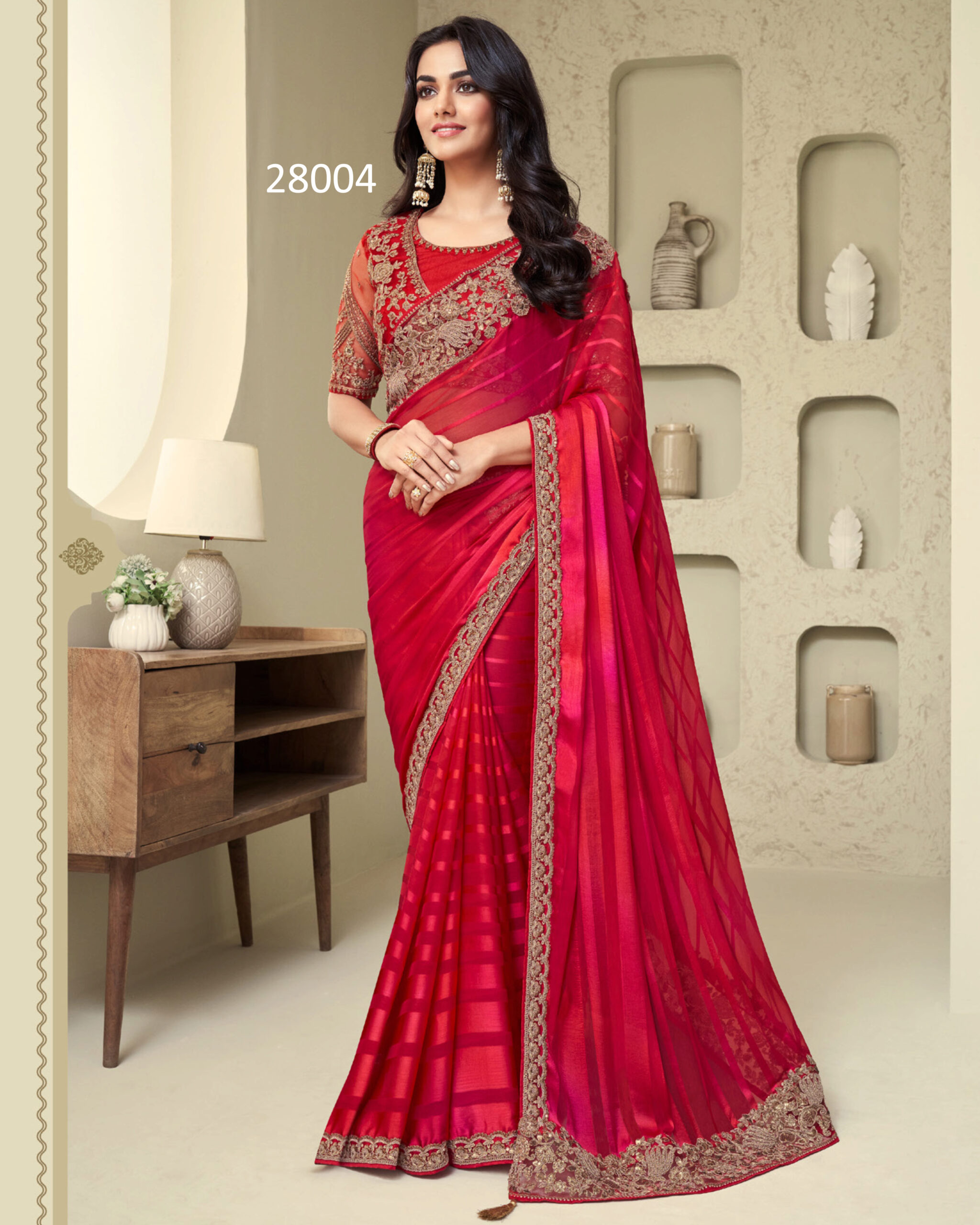 Chic & Glamorous Unveil The Allure Of Designer Partywear Sarees