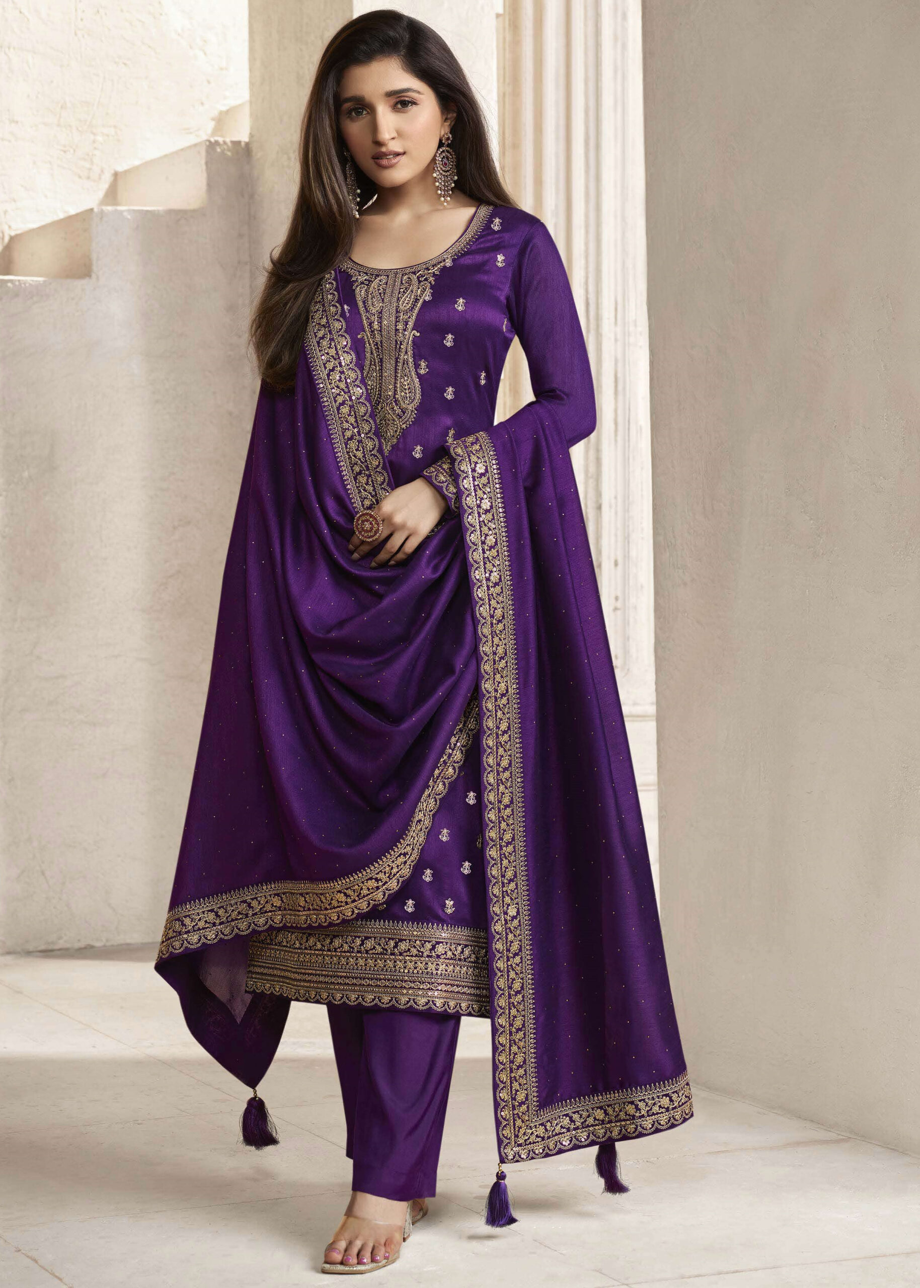 Discover The Allure Of Our Semistitched Silk Georgette Salwar Suit Set Complete With Santoon Inner, Silk Bottom, And Chiffon Dupatta