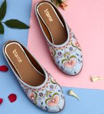 Presenting Women Juttis