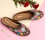 Presenting Women Juttis