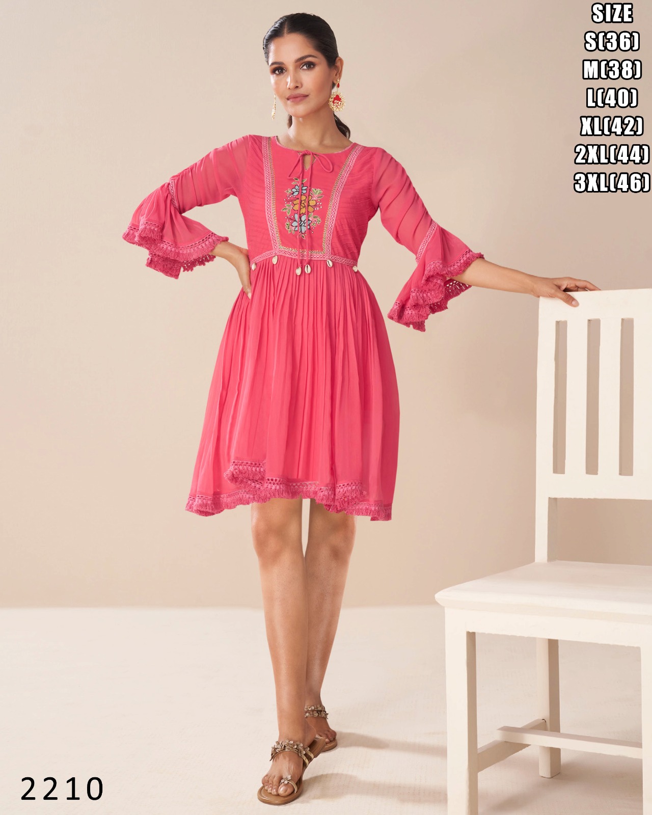 Top Trends In Fashion Stylish New Women's Spring Tunics