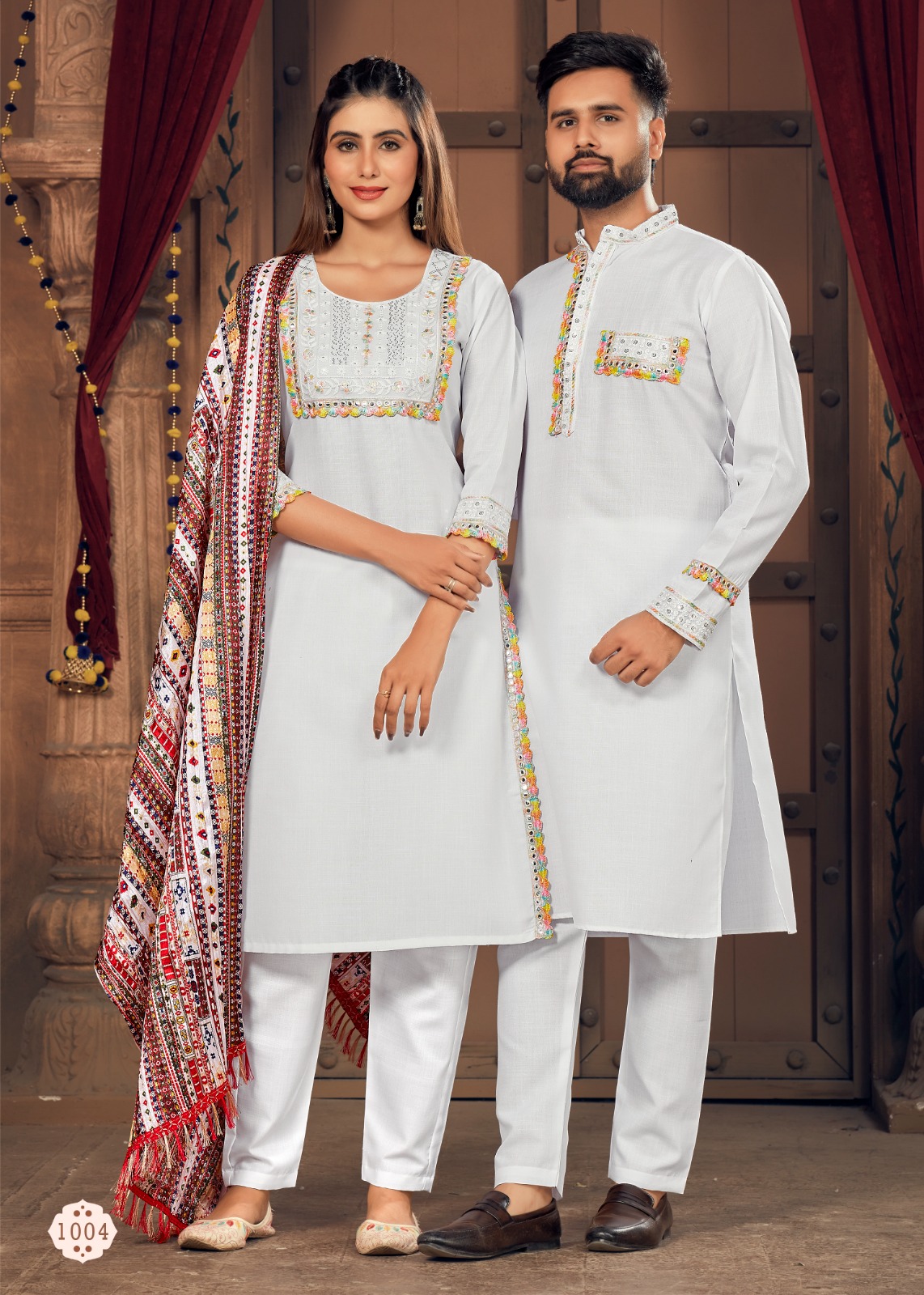 Present Navratri Special Couple Combo Of Kurta With Payjama And Kurti With Pants & Dupatta