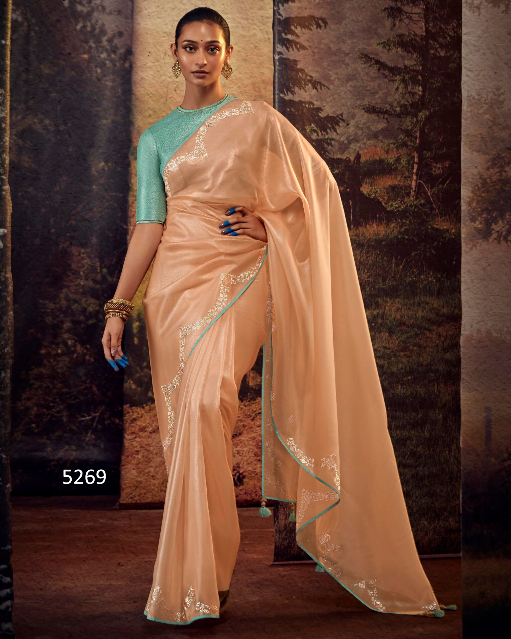 Discover Exquisite Unstitched Wedding Saree With Blouse In Luxurious Fancy Fabric Your Perfect Affair Awaits