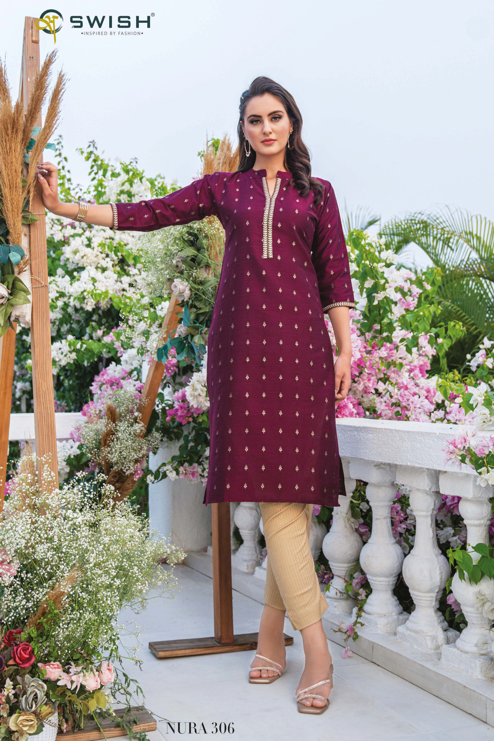 Ethnicrang Women's Silk Jacquard Straight Design Weaving Kurti
