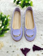 Step Into Grace With Women's Juttis