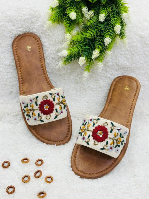 Women's Embroidered Slip-On Flip-Flops
