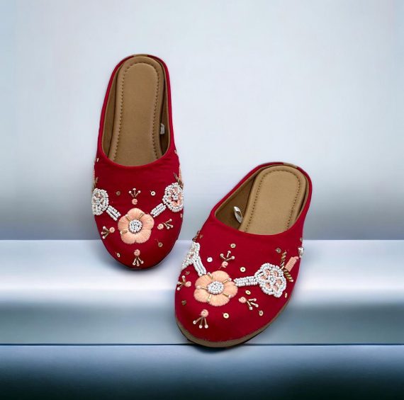 Women's Handcrafted Jutti With PVC Sole For Graceful Strides