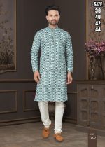 Men's Silk Embroidered Kurta With Payjama