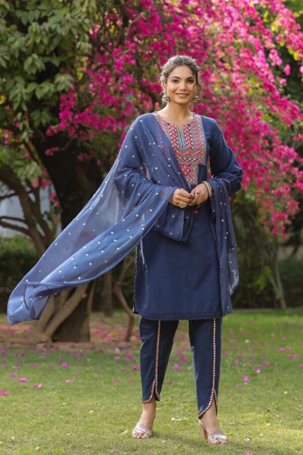 Latest Designer Party Wear Navy Blue Colour Cotton Kurti-Pent Set, Embroidery Work Stitched Kurti-Pent With Dupatta For Women Collection