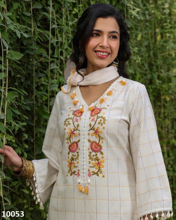 Women's Wear Pure Cotton Embroidery Work White Designer Kurti Pent Set