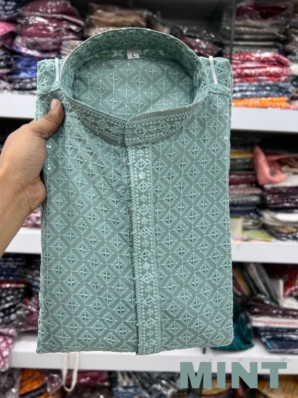 Presenting The Best Traditional Men's Chikan Work Kurta For All Functions