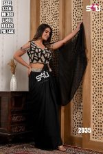Ethnic Wear Outfits To Wedding Collection Pieces And Exquisite Designer Sararas For Women