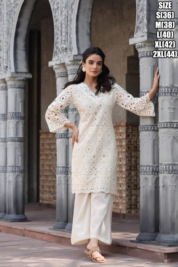 Latest Stylish Summer Dresses For Festive Wear White Pure Cotton Fancy Kurti With Pent