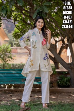 This Two Piece Set Includes Top And Pent, White Cotton Top With Turn Down Collar Neck Top With Pent