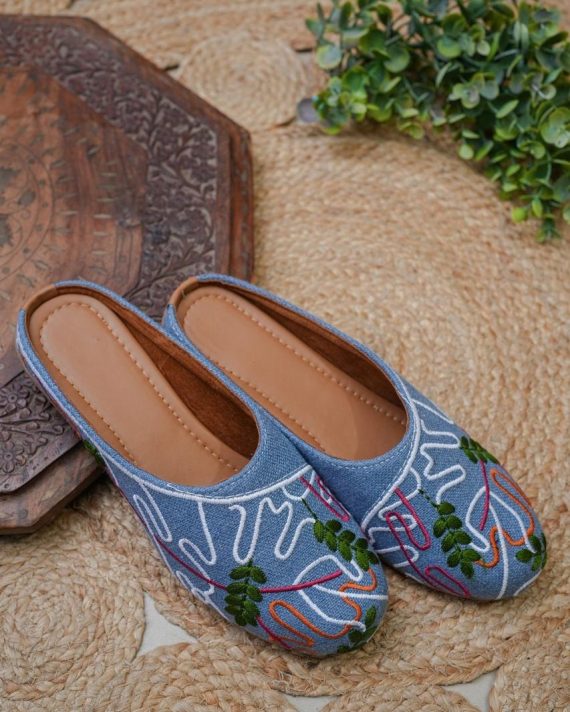 Presenting Women's Round-toe, Slip-on Loafers, Printed Open-toe Wedge Heels, Juttis