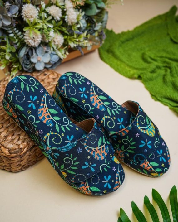 Presenting Women's Round-toe, Slip-on Loafers, Printed Open-toe Wedge Heels, Juttis