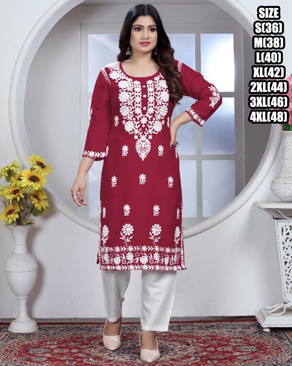Elegant Chikankari Embroidered Kurti Set – A Perfect Blend Of Tradition And Style!