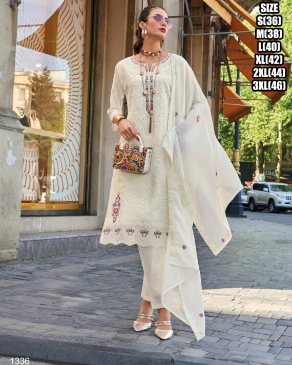 Indian Attire With The Stitched Cotton Readymade Kurti Pant Set For Women