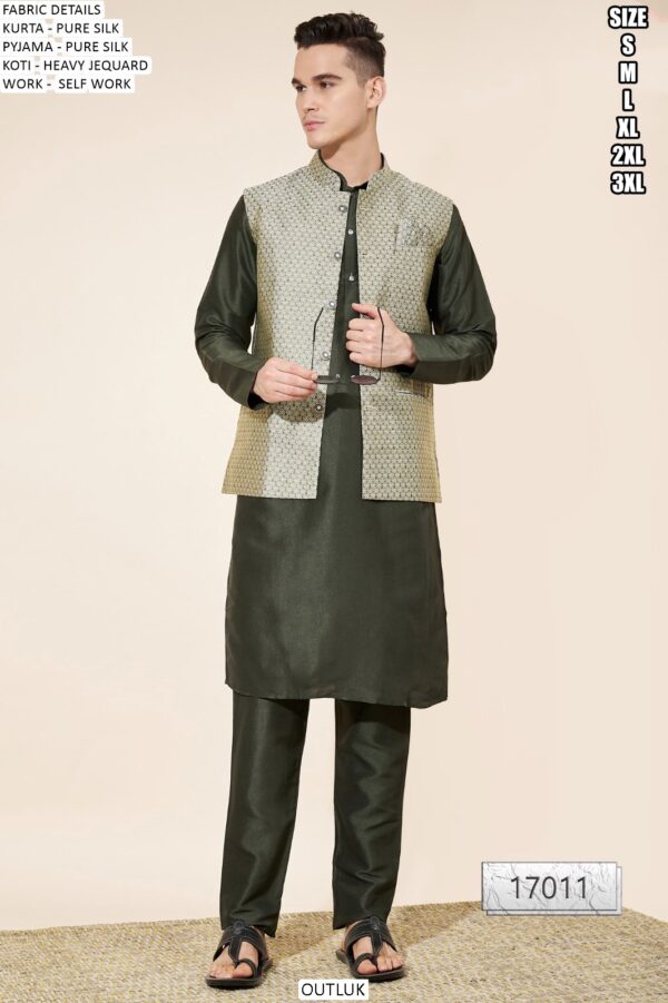 Introducing Our New Arrival Designer Men's Kurta With Pajama And Kotti