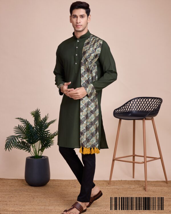 New Presenting Men's Traditional Wear Navratri Special Designer Indo-Western Kurta