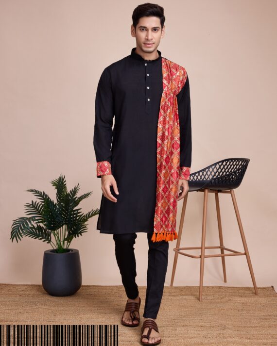 New Presenting Men's Traditional Wear Navratri Special Designer Indo-Western Kurta