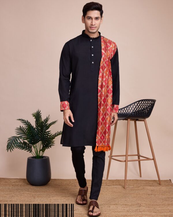 New Presenting Men's Traditional Wear Navratri Special Designer Indo-Western Kurta