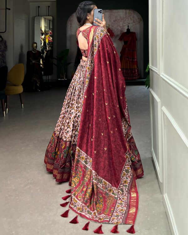 Shop Now Navratri Traditional Semi Stitch Lehenga Choli For Raas Garba Wear