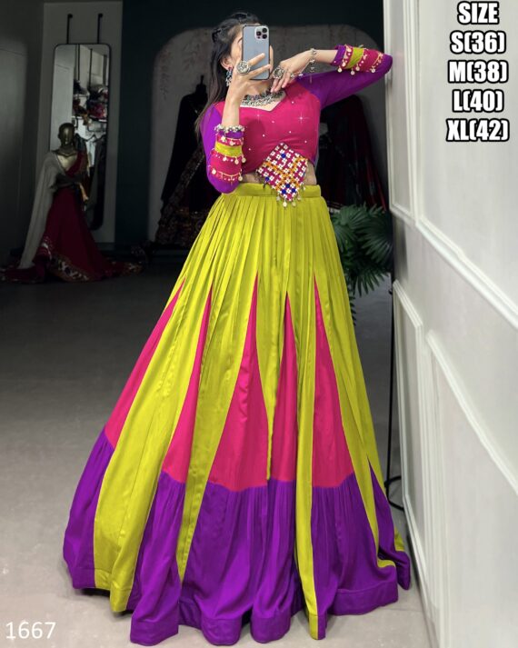 We Presenting Navratri Chaniya Choli For Garba By Online, Including Traditional, Fashion And Designer Styles