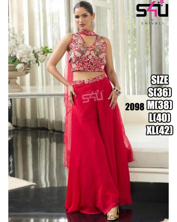 Women's Latest Choice With Our Beautiful Indian Ethnic Clothing For This Festive And Wedding Season