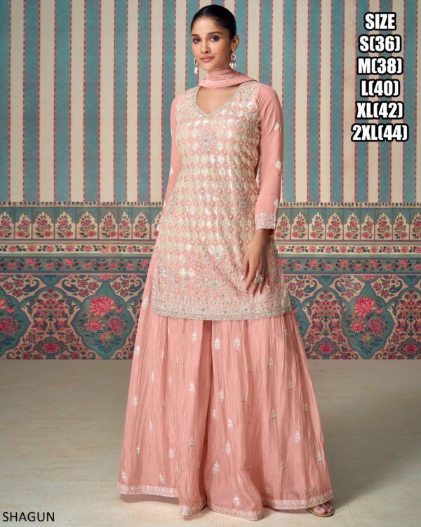 These Salwar Kameez Sets Of Modern Fashion And Indian Culture Making Look A Beautiful In Any Occasion