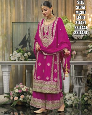 Elevate Your Ethnic Wardrobe With Our Collection Of Salwar Kameez At This Festival Season