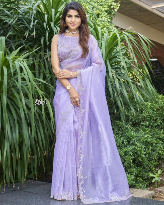 Buy From The Collection Of Un-Stitched Sarees With Blouses In Latest Designs And Patterns Online