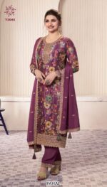 Explore Trendy Collection Of Ladies Designer Salwar Suit Sets Made With Floral Designs