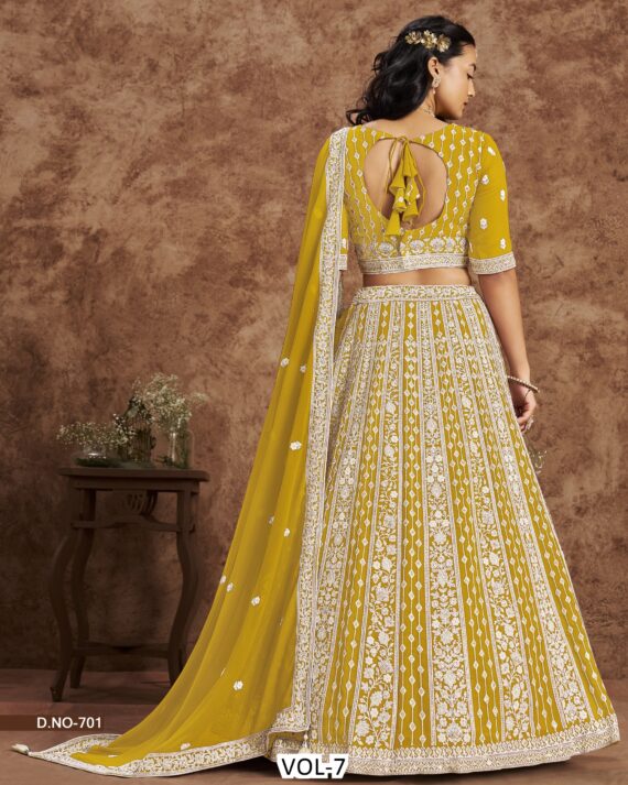 The Perfect Wedding Lehenga Choli For Women, Featuring Exquisite Designs And Intricate Details For Your Special Occasion