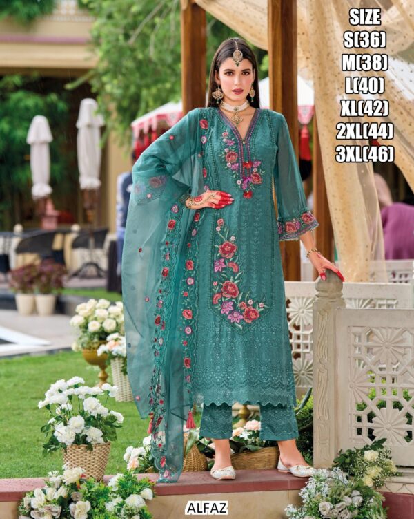 Exquisite Kurtis With Designer Pant Sets, Shop Our Premium Luxury Fancy Pakistani Collection 2025