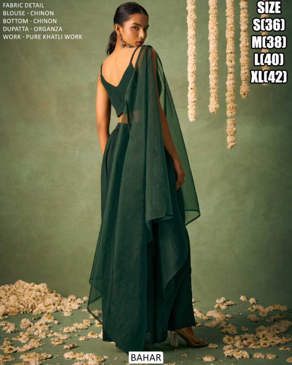 Unparalleled Elegance With Our Crop Top And Dupatta Set Perfect For Sangeet And Mehendi Events