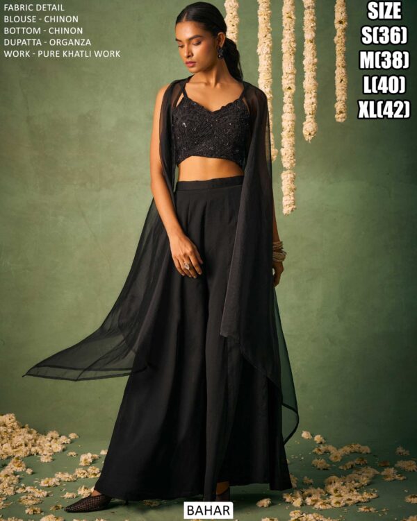 Unparalleled Elegance With Our Crop Top And Dupatta Set Perfect For Sangeet And Mehendi Events